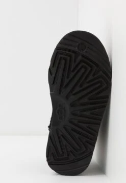 Ugg CLASSIC MINI II - Classic Ankle Boots - Black -Shein Fashion Store abefe0c2ab3e4e66b972838ff3f6cad3