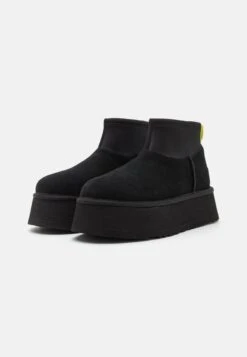 Ugg CLASSIC MINI DIPPER - Platform Ankle Boots - Black -Shein Fashion Store aeffa4cc43394150a436ad0f3672b73e