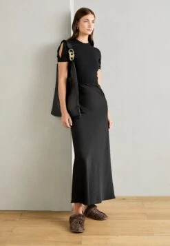 Ugg SCUFFETTE CASPIAN - Slippers - Burnt Cedar -Shein Fashion Store b3e590e60208429aa13d7378bfeb9d95