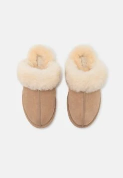 Ugg SCUFFETTE II - Slippers - Sand -Shein Fashion Store b7b0ce0778ed45bb9982a39da1d8b0ae