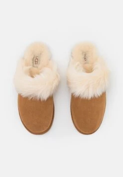 Ugg Scuff Sis - Slippers 9 Ugg Scuff Sis - Slippers -Shein Fashion Store ba6c40889663466b91c9c5e7a1b7fa87