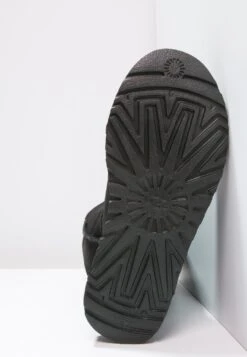 Ugg Bailey Bow - Classic Ankle Boots - Black 13 Ugg Bailey Bow - Classic Ankle Boots - Black -Shein Fashion Store bd38c570fe304fe8bc89bb5b80ea161d