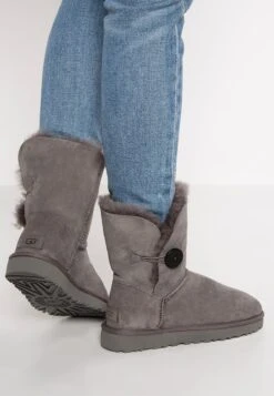 Ugg Bailey Button Ii - Classic Ankle Boots - Grey