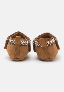 Ugg Baby Tasman And Beanie Unisex - First Shoes - Chestnut -Shein Fashion Store bf1c1554be564348b4edd7d67b1e11fd