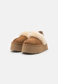 Ugg FUNKETTE - Heeled Mules - Chestnut -Shein Fashion Store c086cf8f64ea41b0be0bf61b318ac014