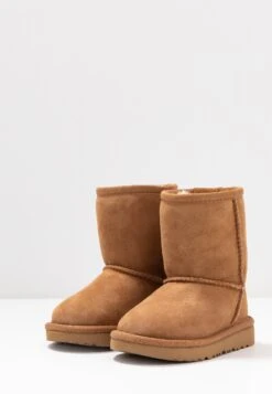 Ugg CLASSIC II UNISEX - Winter Boots - Chestnut -Shein Fashion Store c18ee430f5f94db68b209204e5ce3c55
