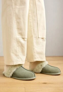 Ugg SCUFFETTE II - Slippers - Sand -Shein Fashion Store c63078ca191746eea37181ae68ee5e5b