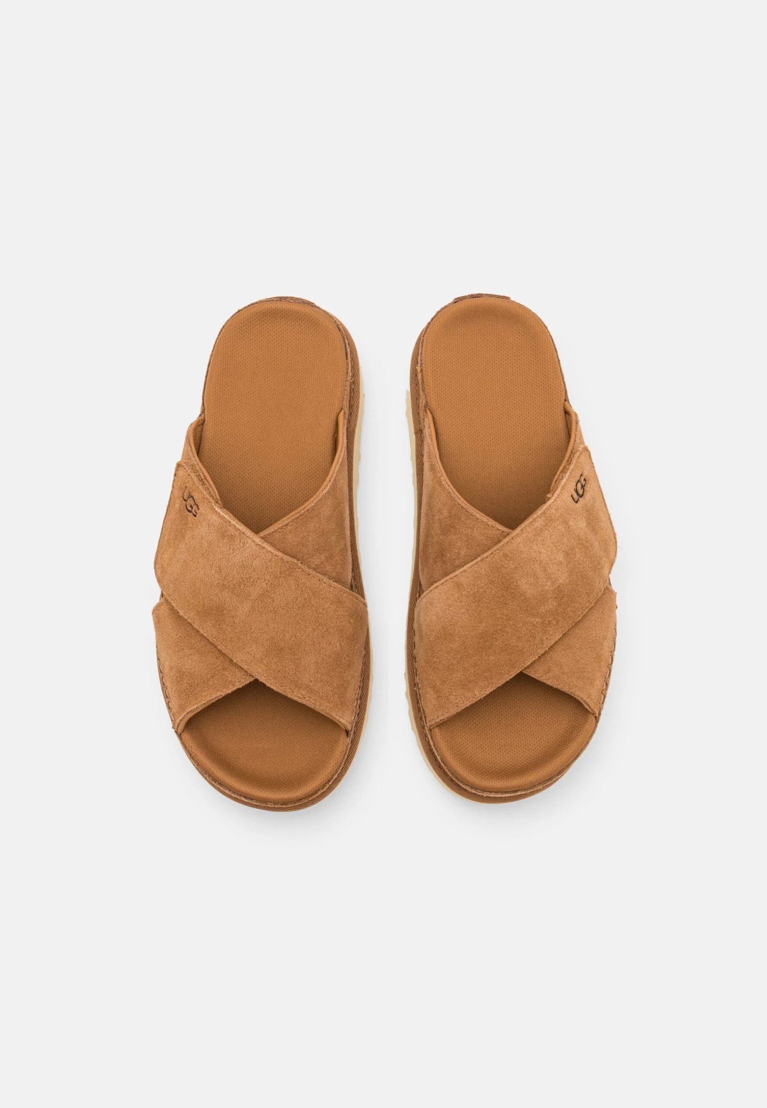 Ugg GoldenstarCross Slide - Mules - Chestnut 3 Ugg GoldenstarCross Slide - Mules - Chestnut - Image 3