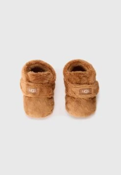 Ugg BIXBEE UNISEX - First Shoes - Chestnut -Shein Fashion Store d2f60d1ff3574d2d8c8b8b457f3a1b86