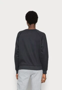 Ugg Madeline Fuzzy Logo Crewneck - Sweatshirt - Black / Cream 7 Ugg Madeline Fuzzy Logo Crewneck - Sweatshirt - Black / Cream -Shein Fashion Store d37fa28bcfeb4bc0be1d499b0824c839