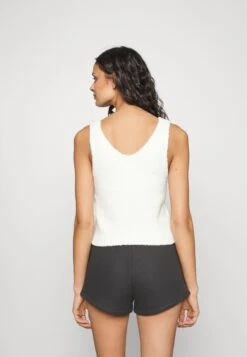 Ugg Dulcie - Pyjama Top - Cream -Shein Fashion Store d468fa488efc48e2b3ed78b58d858bfa