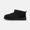 Ugg Classic Ultra Mini - Classic Ankle Boots - Black