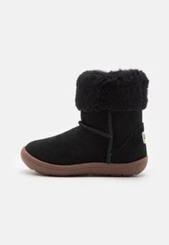 Ugg SAMMEE UNISEX - Baby Shoes - Chestnut -Shein Fashion Store e6842924e21841ddb98faed58a69c8bf