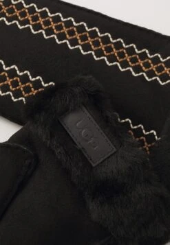 Ugg ATHERSON EMBROIDERED MITTEN - Mittens - Black -Shein Fashion Store e806c5d2738b4c4aadb558c53058433d