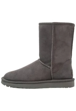 Ugg CLASSIC SHORT II - Classic Ankle Boots - Burnt Cedar -Shein Fashion Store ee5497e880da4e55b93ed49c6f9602fd