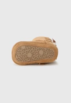 Ugg BAILEY UNISEX - Winter Boots - Light Brown -Shein Fashion Store f037e57574334ed6a514ebeabee7a10e