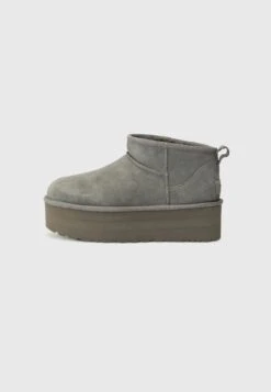 Ugg CLASSIC ULTRA MINI PLATFORM - Ankle Boots - Sand -Shein Fashion Store f07e1c76e4204fbf934dda4732c7f0f7