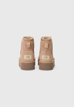 Ugg CLASSIC MINI UNISEX - Classic Ankle Boots - Rocky Oak -Shein Fashion Store f1c5099489054c6693d3a91f9092b0c7