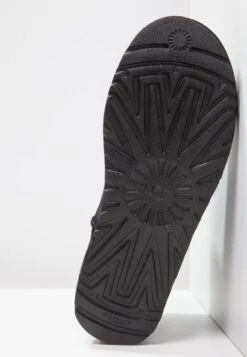 Ugg Classic Mini - Classic Ankle Boots -Shein Fashion Store f357604ec0b446cf92cd699ddaccbfab